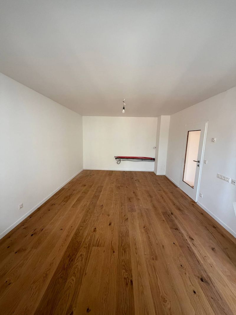 Wohnküchenraum, Blick zur Innenwand